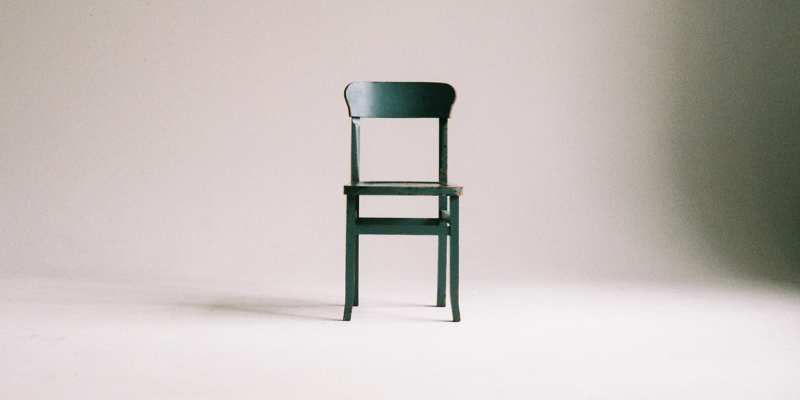 La sedia vuota di Giulia - Sikelian